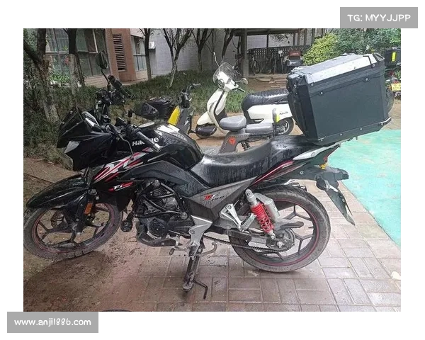 代号 “EG80” 豪爵 350 大踏板 7 月试制装机,明年 4 月上市! 代号 “EG80” 豪爵 350 大踏板 7 月试制装机,明年 4 月上市!