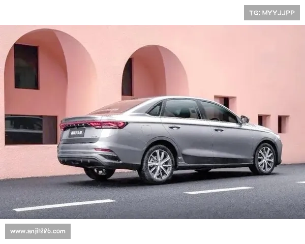 先开长安逸动,再试驾吉利帝豪,才懂两者的差距在哪 先开长安逸动,再试驾吉利帝豪,才懂两者的差距在哪